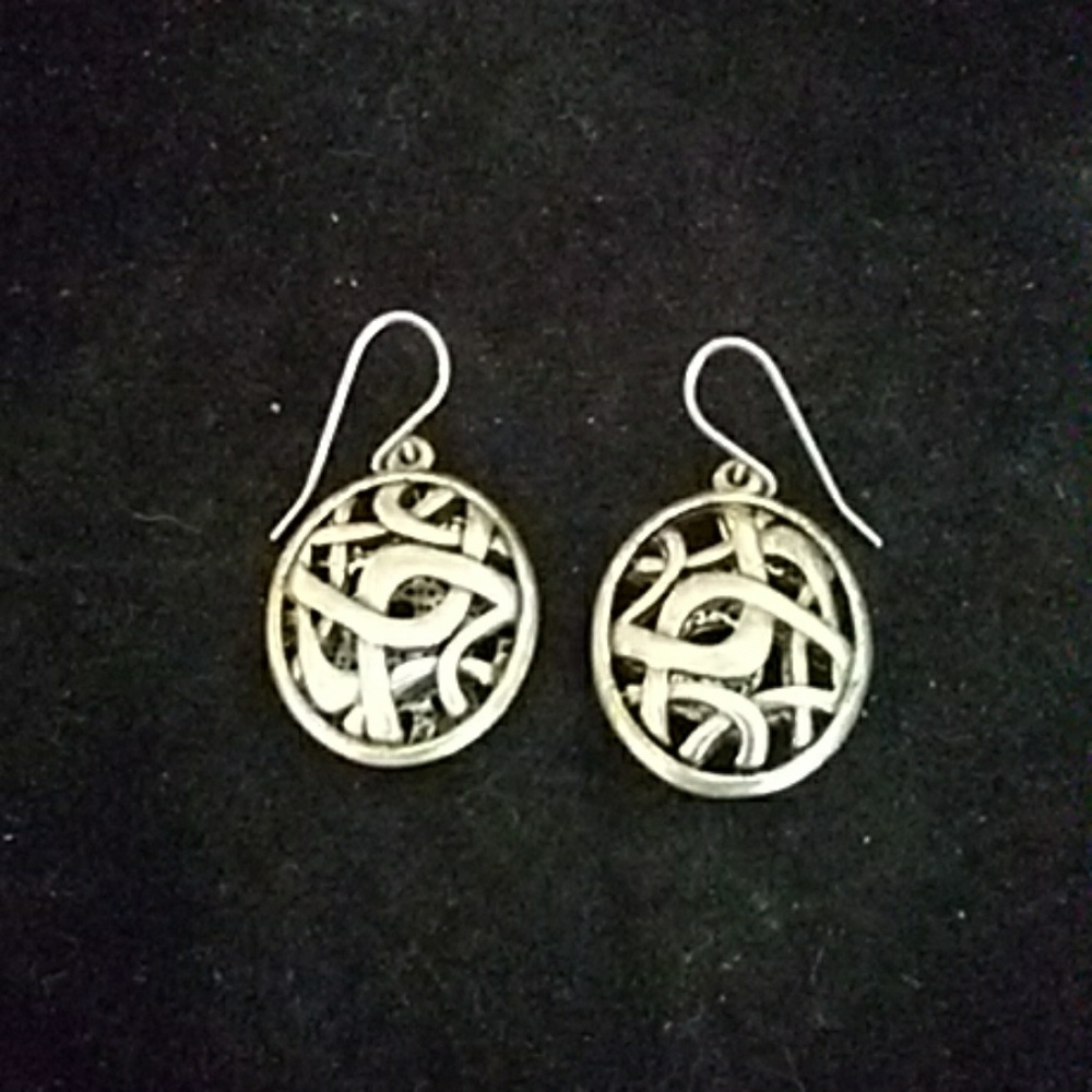 Pretty Silver Celtic Earrings